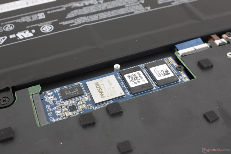 Removable M.2 2280 PCIe 4.0 SSD. The system supports just one internal drive