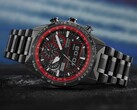 The model features a rotating slide-rule bezel once used in planes for manual fuel and distance calculations.