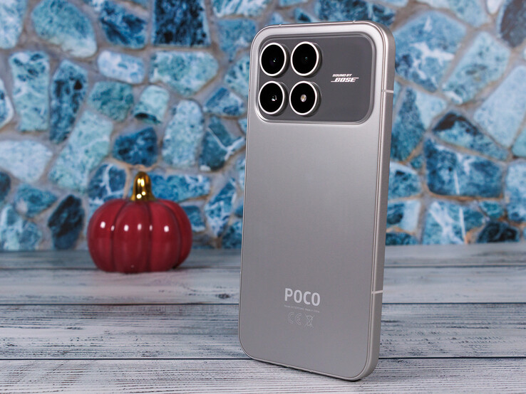 Poco F8 Pro. (Image source: Daniel Schmidt)