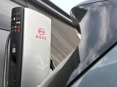 BYD plans on 4,000 1MW charging stations backed by energy storage units (Image source: BYD)