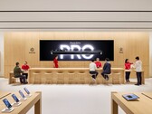 iPad repairs will now be carried out directly at Apple Stores. (Image source: Apple)