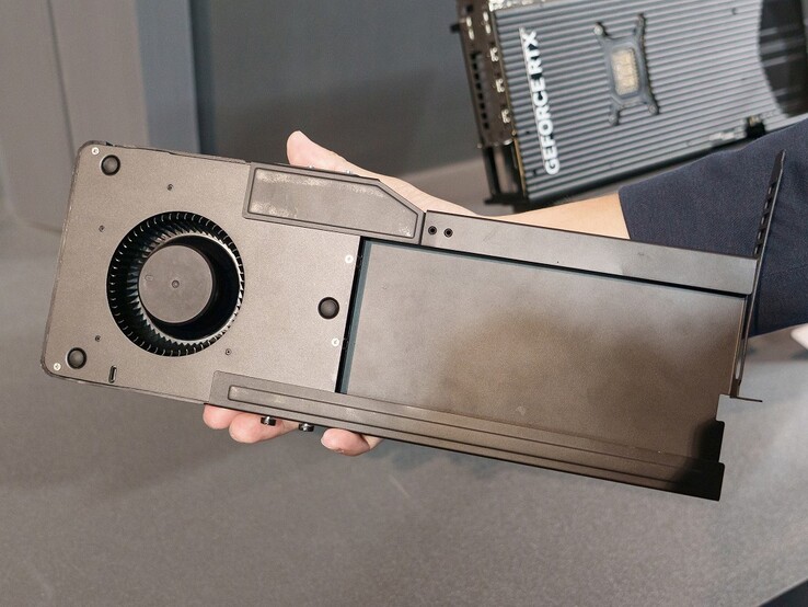 The Cooler Master MasterFlow prototype.