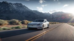 The Tesla Model S can theoretically go more than 400 miles on a single charge. (Image source: Tesla)