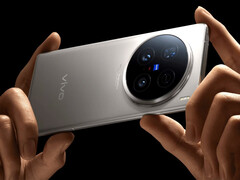 The Vivo X300 Pro will be slightly smaller than the X200 Ultra pictured. (Image source: Vivo)