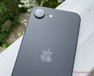 The iPhone 16e has a relatively reserved design even by Apple's standards. (Image source: Notebookcheck)