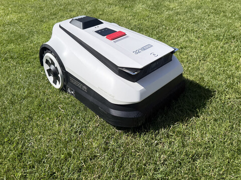 Ecovacs Goat A2500 RTK review