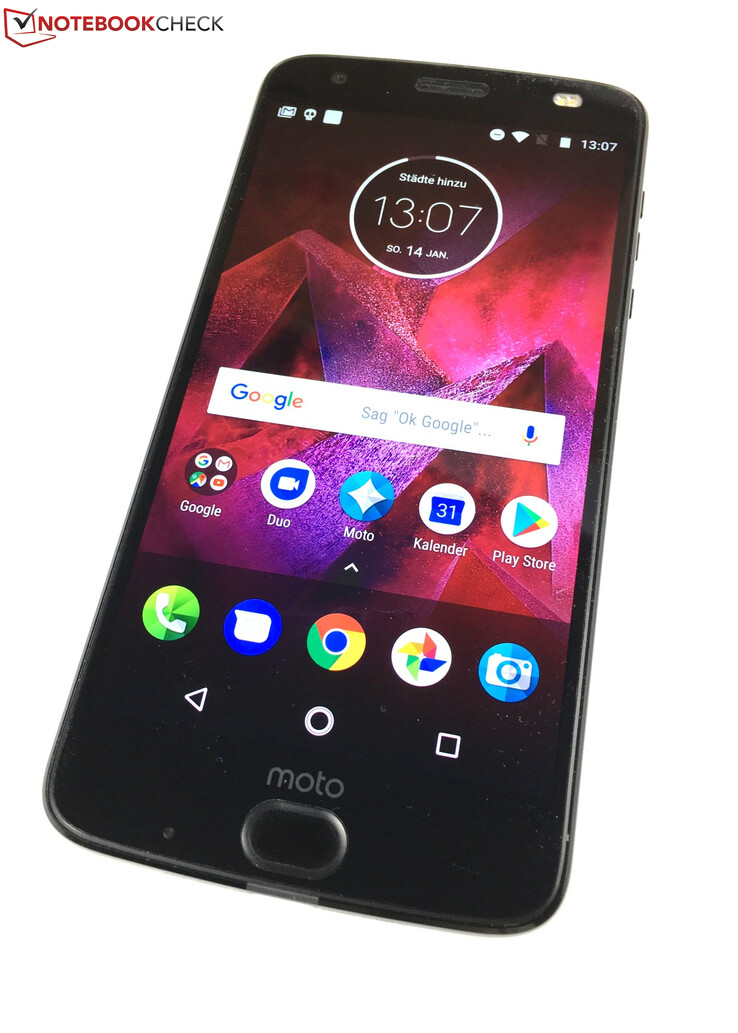 Moto Z2 Force gets 360 camera mod and more - CNET