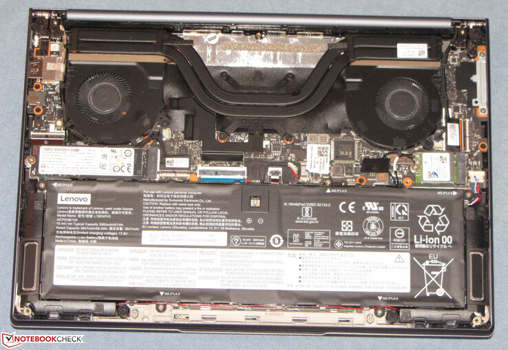 The interior of the Yoga Slim 7 Pro