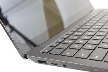 Sayonara, Alcantara: Microsoft Surface Laptop 3 13.5-inch Core i5 
