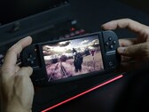 The LYRA includes a 3,000 mAh battery and a 5-inch 800 x 480 touchscreen display. (Image source: Kickstarter)