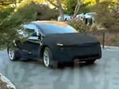 Alleged Model Y Juniper sighting (Image source: BrandonTYC)