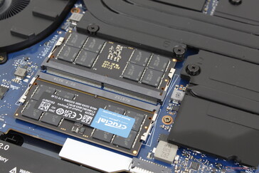 Accessible 2x DDR5 SODIMM slots