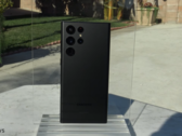 The S22 Ultra before its drop-test ordeal. (Source: PBKreviews)