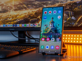 The Galaxy S25 Ultra is rumoured to retain the same AMOLED panel as the Galaxy S24 Ultra that we reviewed earlier this year, pictured. (Image source: Notebookcheck)