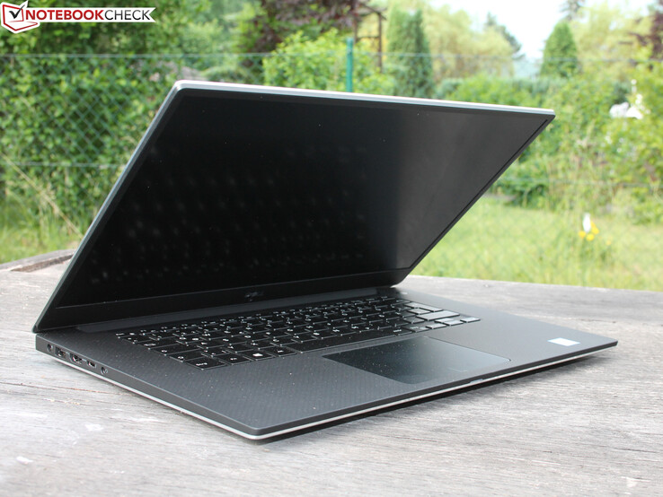 XPS 15 9570 (i7, UHD, Ti Laptop Review - NotebookCheck.net Reviews