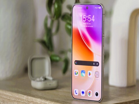 Vivo X300 smartphone review unit