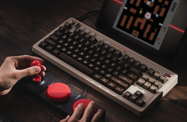 The Super buttons and Super Stick are optional add-ons, and the Kailh Box White switches are hot-swappable. (Image source: 8BitDo)