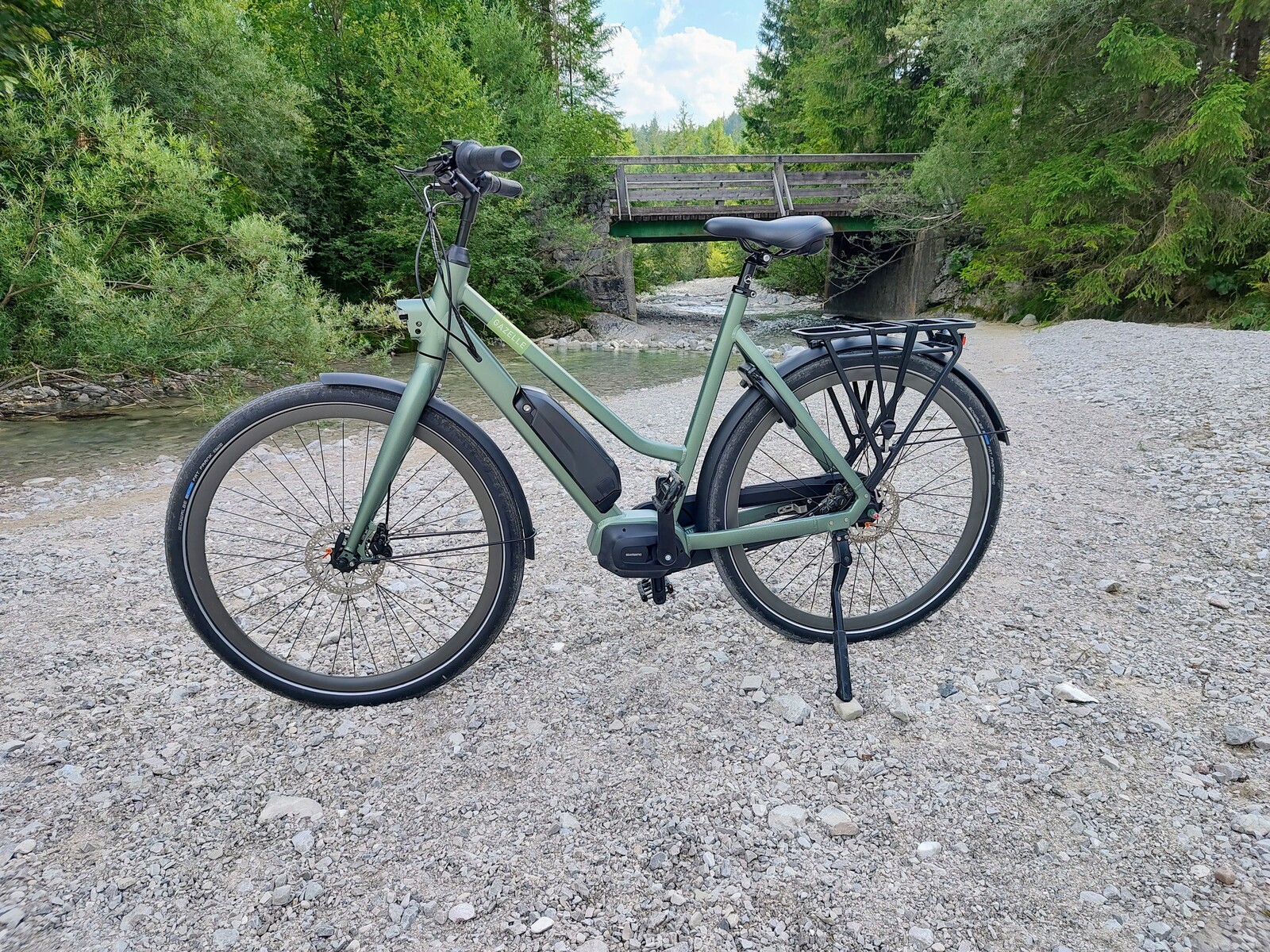 Hands on with Gazelle Esprit C7 HMS e bike Uncomplicated urban bike NotebookCheck Reviews