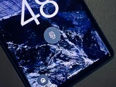 The Pixel 6 fingerprint scanner continues to be causing mischief, this time breaking when out of battery. (Image: Sanjiv Sathiah/Notebookcheck)