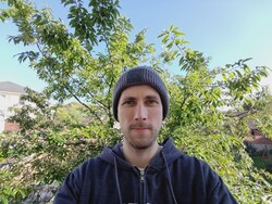 A selfie with the front-facing 13-megapixel lens