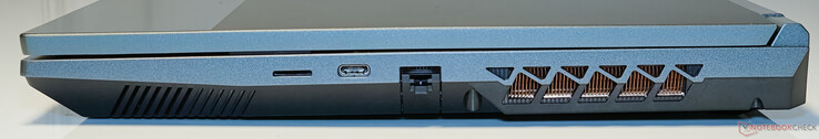 Right: microSD card reader, Thunderbolt 4 (Power delivery-out), Gigabit LAN