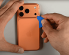 iPhone 17 Pro tear down (Image Source: iFixit)