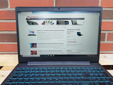 Lenovo IdeaPad L340 outdoors