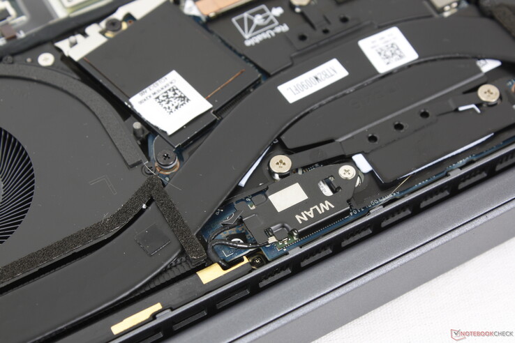 Non-removable WLAN module