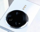 The Redmi K80 Ultra is expected to look like the other K80 series phones. (Image Source: Jack Yee)