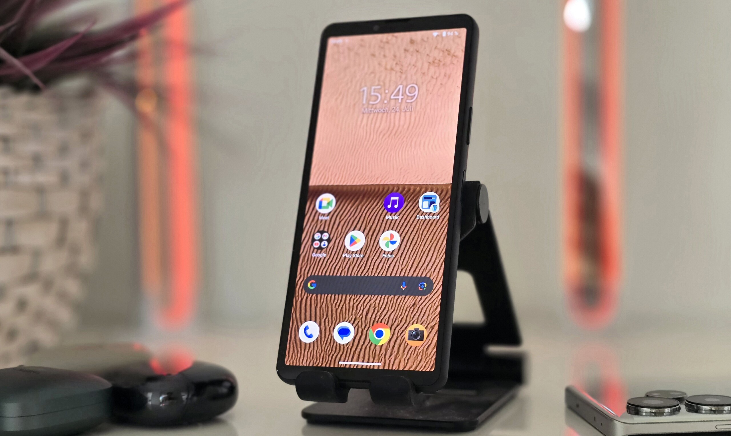 Testing the Sony Xperia 10 VI smartphone