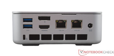 Back: 2x USB 3.2 Gen2, HDMI 2.1, DisplayPort 2.0, 2x 2.5G LAN, DC-in