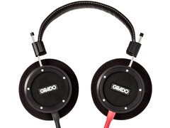 The Grado Signature S750 headphones are designed to provide greater comfort and a wider soundstage. (Image source: Grado)