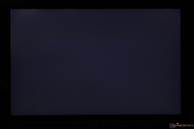 Slight uneven backlight bleeding along the top left corner