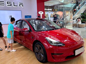 Current Model 3 hits its lowest ever price in China (image: CSJ)