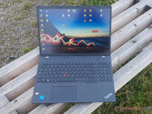 Lenovo ThinkPad T16 G2 in review: Quiet office laptop with long battery life