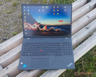 Lenovo ThinkPad T16 G2 has a low power screen and very quiet cooling system