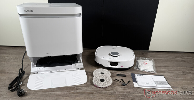 The scope of delivery of the Eureka J15 Max Ultra is manageable.