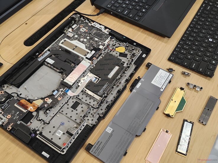 The Lenovo ThinkPad T14 Gen 7 with CRUs removed.