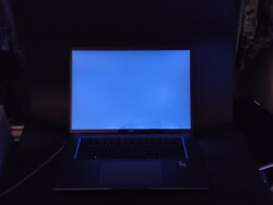 Huawei MateBook 16s illumination