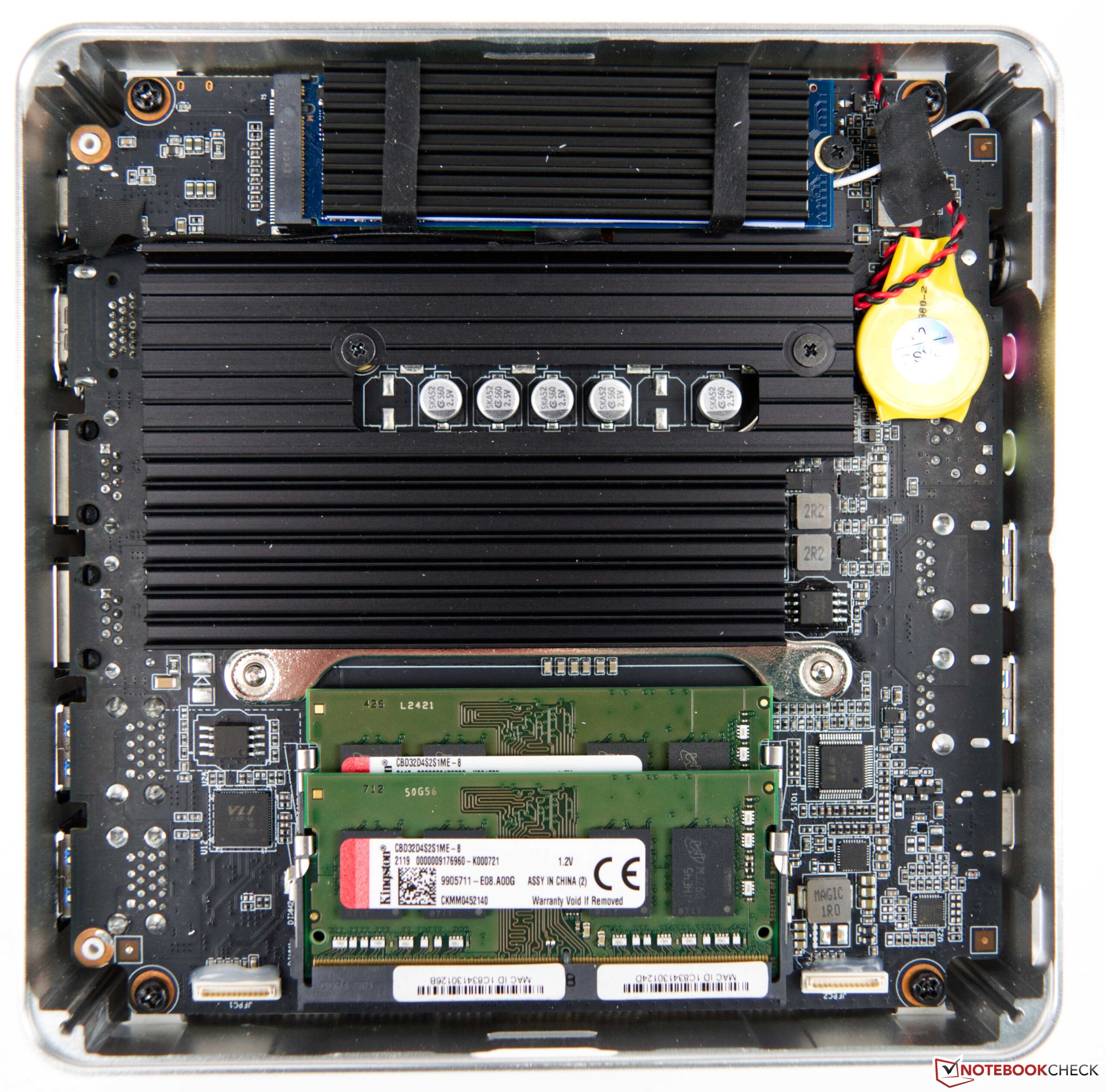 Review of the Minisforum EliteMini HM90 desktop PC with fast AMD