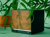 A Chinese mini PC styled after the Steam Machine is sparking discussion on Reddit. Many users, however, are skeptical of the advertised specifications.