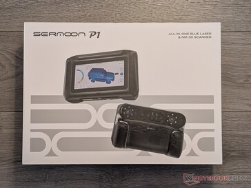 Retail box for Sermoon P1.