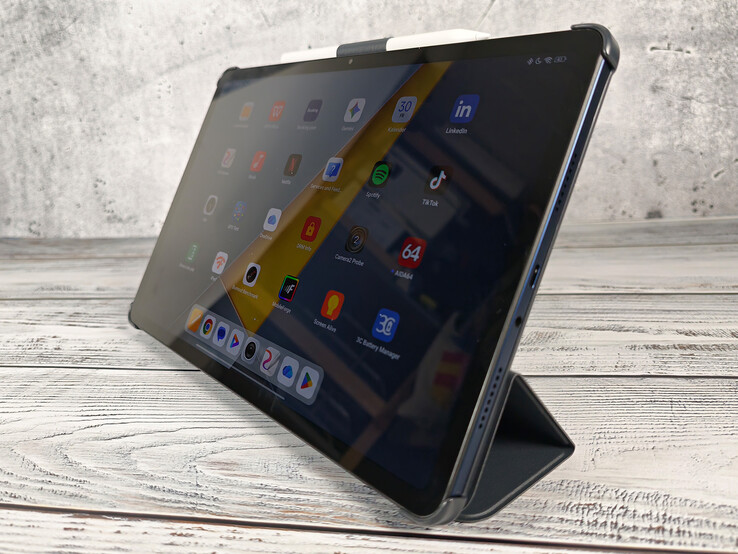 Pad M1 with cover (Image source: Daniel Schmidt)