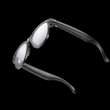 ...and clear lens options. (Image source: Rollme)