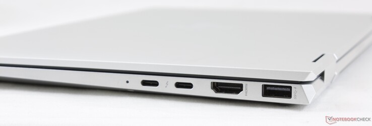 Right: 2x USB 3.1 Type-C w/ Thunderbolt 3, HDMI 1.4b, USB 3.1 Type-A