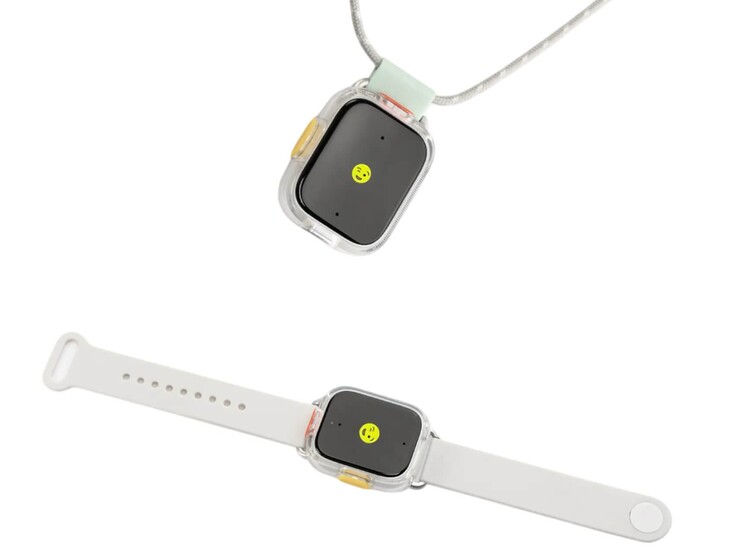 The P1 AI Recorder is also available in a set that includes a wristband and/or neck strap.