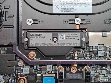 Replaceable RAM module (CAMM2)