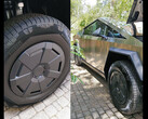 The new Cybertruck Core Wheels with all-season Pirellis (Image source: COC)