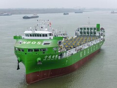 An image of the electric container ship Ning Yuan Dian Ku