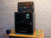 A splash of color on your desk: Reviewing the Anycubic Kobra S1 Combo & Ace Pro